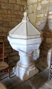 Baptistère